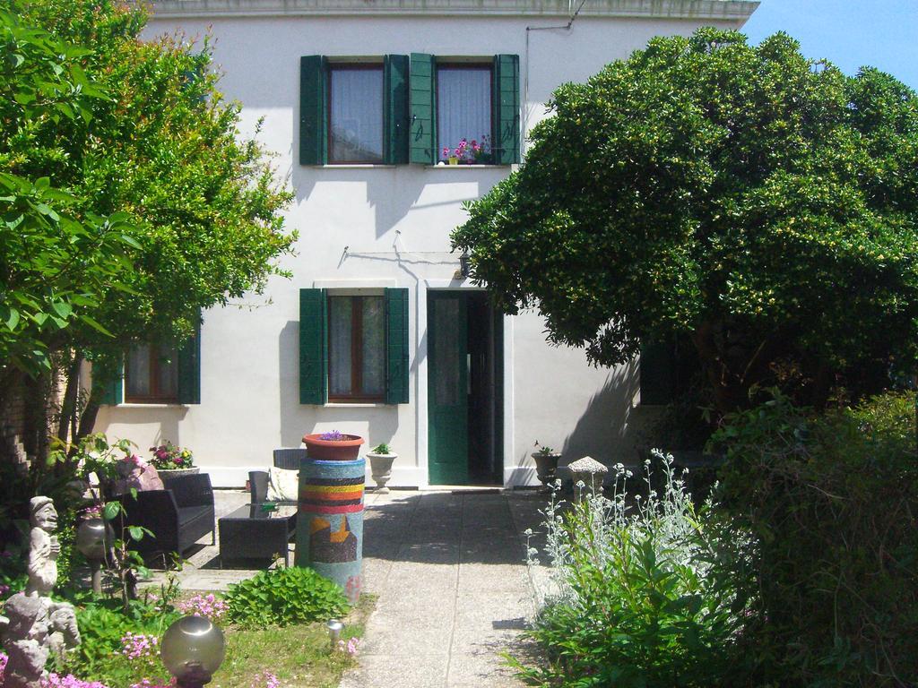 Ca' Del Pomo Grana' Bed and Breakfast Murano Buitenkant foto