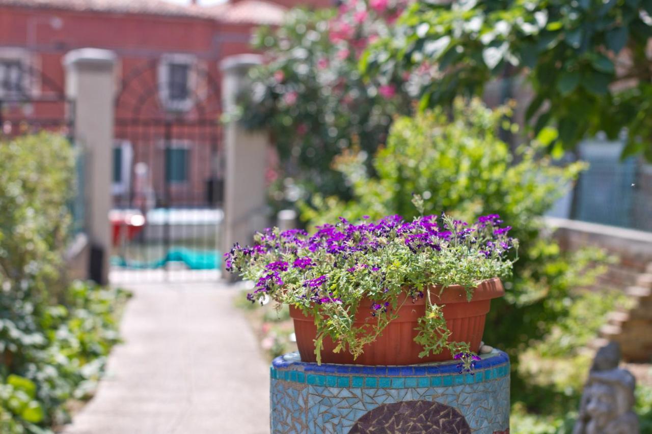 Ca' Del Pomo Grana' Bed and Breakfast Murano Buitenkant foto