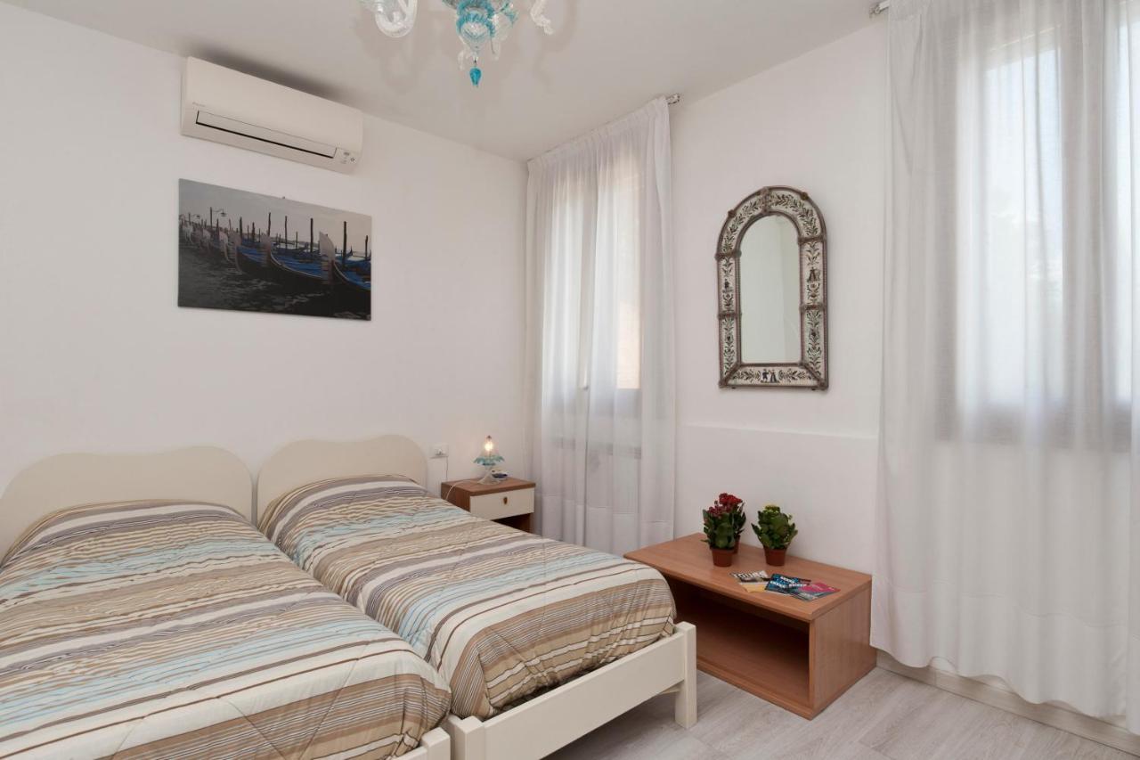 Ca' Del Pomo Grana' Bed and Breakfast Murano Buitenkant foto